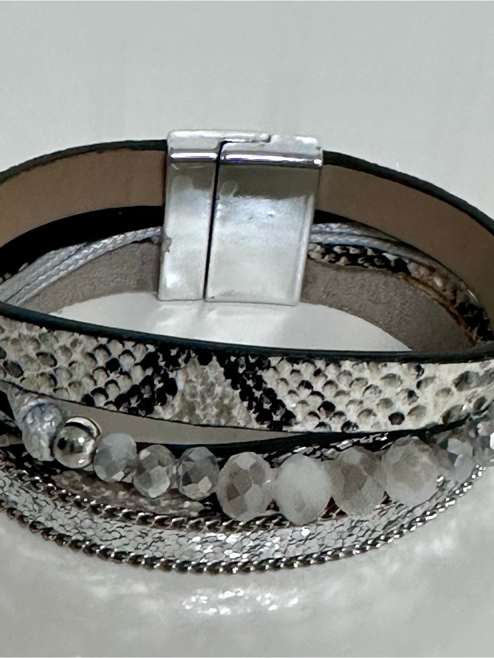 Silver & White Snake-Print Multi-Strand Wrap Bracelet with Faceted Beads